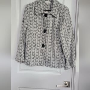 Jacket white and black pretty design lined 16 W